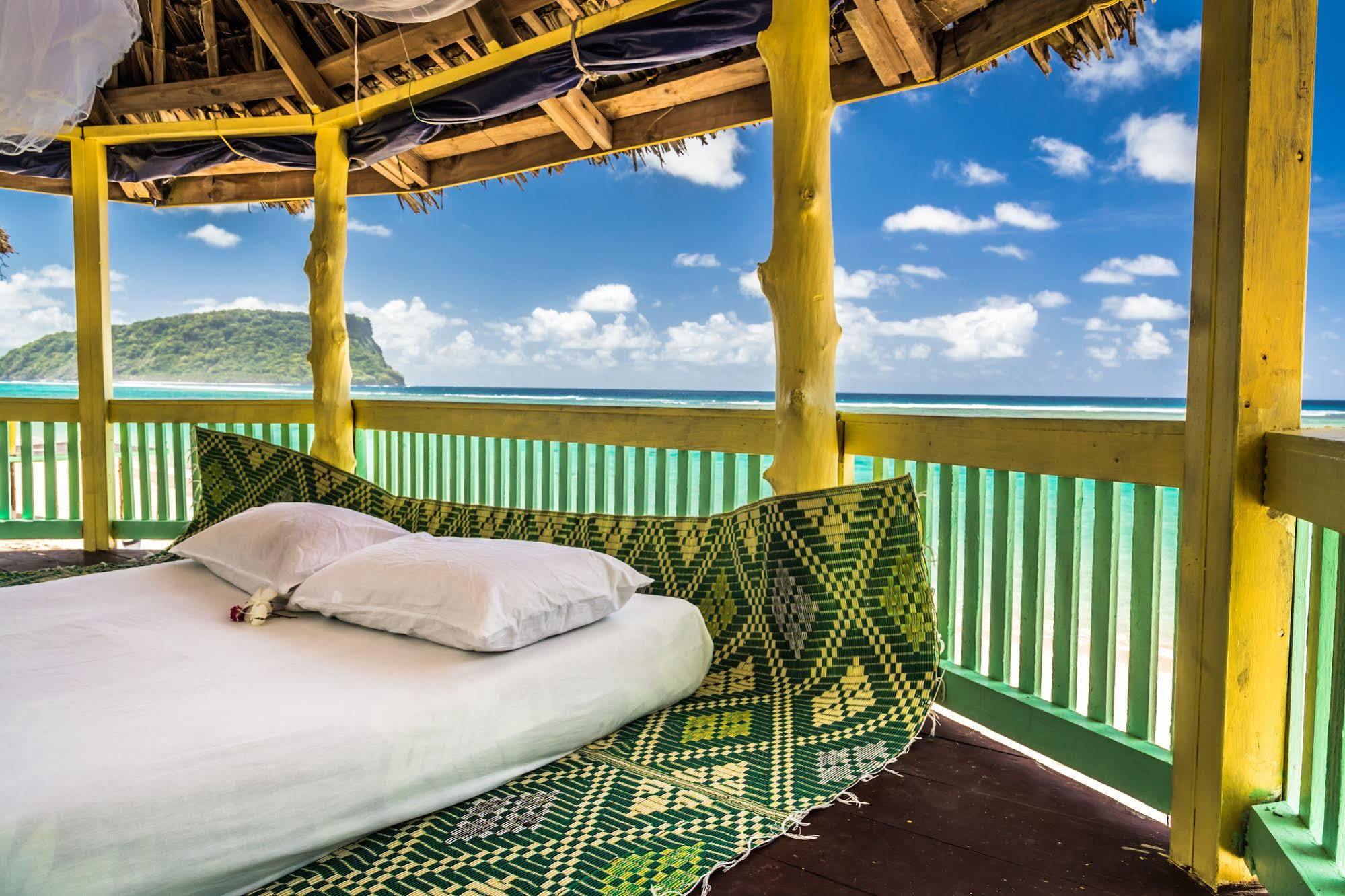 Taufua Beach Fales Lalomanu エクステリア 写真