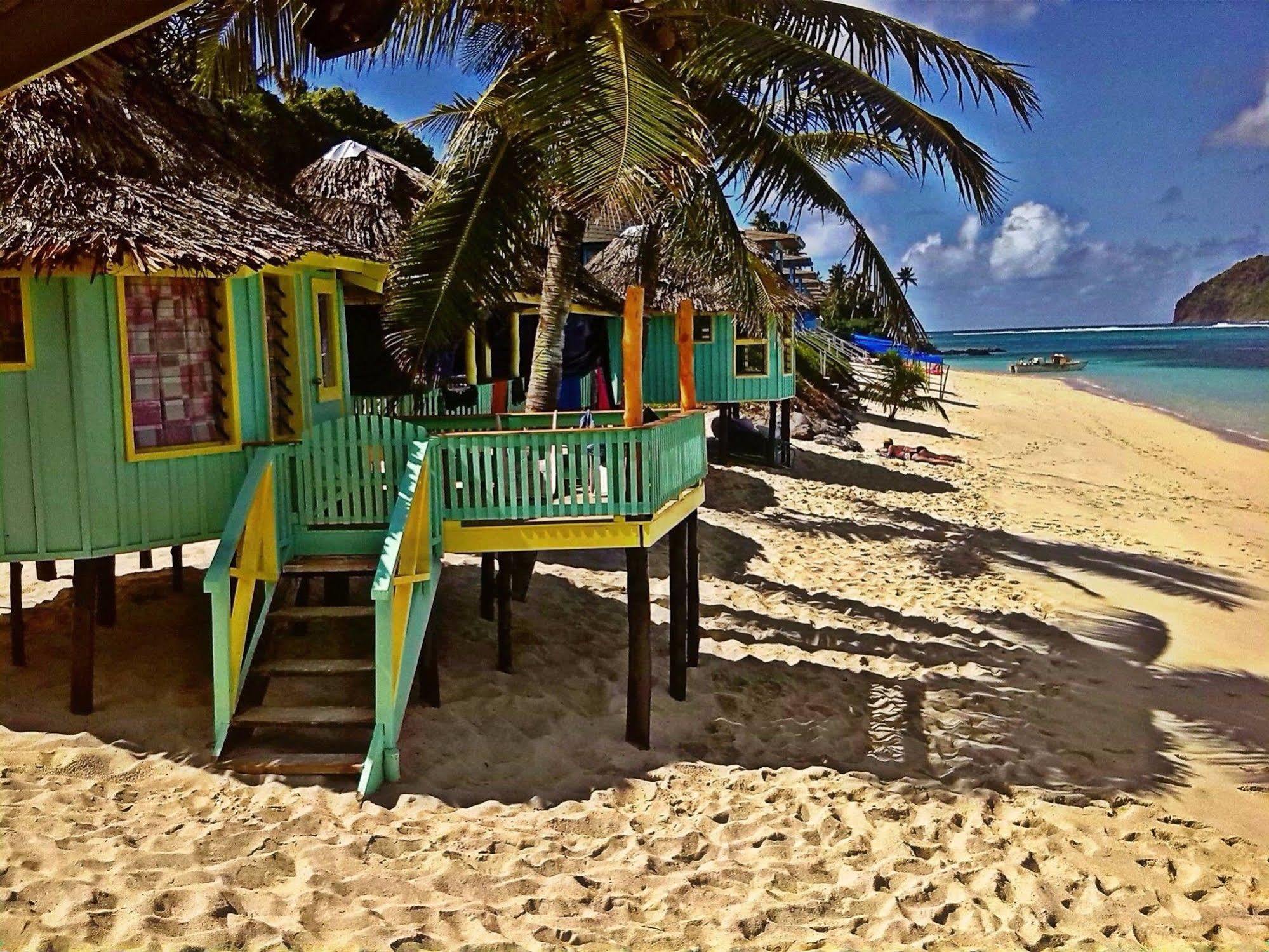 Taufua Beach Fales Lalomanu エクステリア 写真
